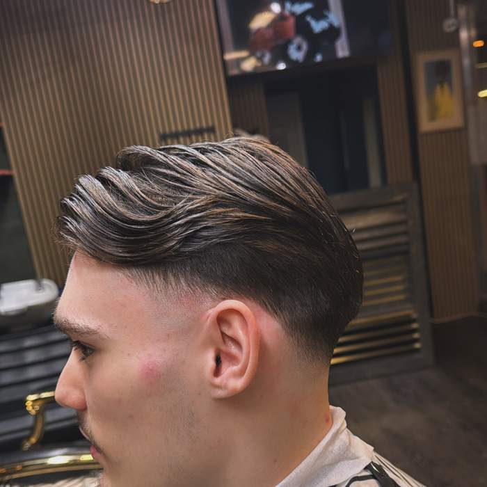 Herrklippning fade